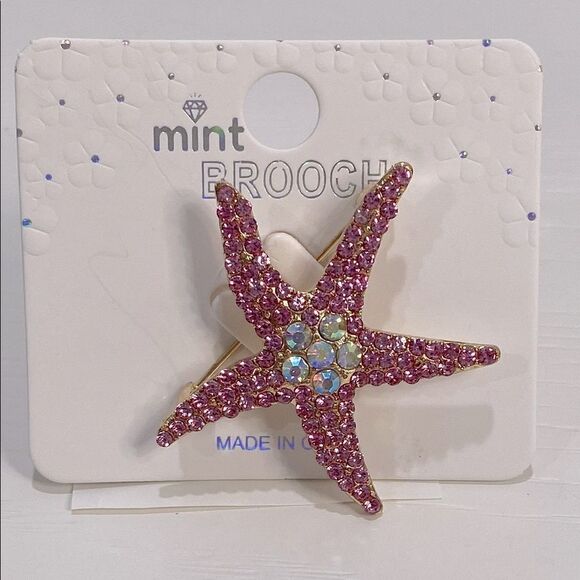 Mint Pink Starfish Brooch On Gold Tone Setting - Picture 1 of 4